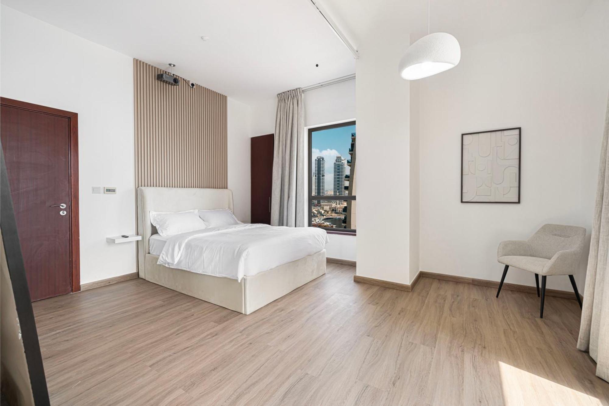 2br Close To The - Projector Nights * Dubai