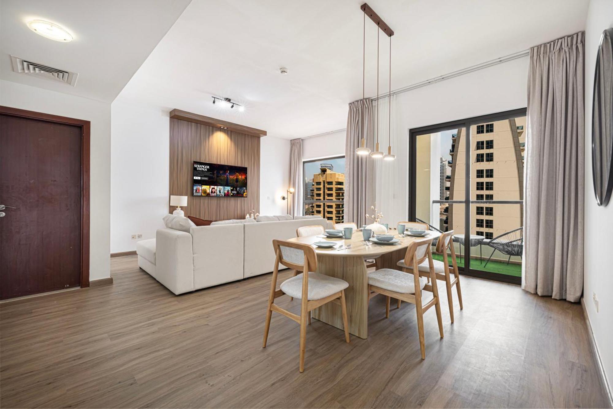 2br Close To The - Projector Nights Apartment Dubai