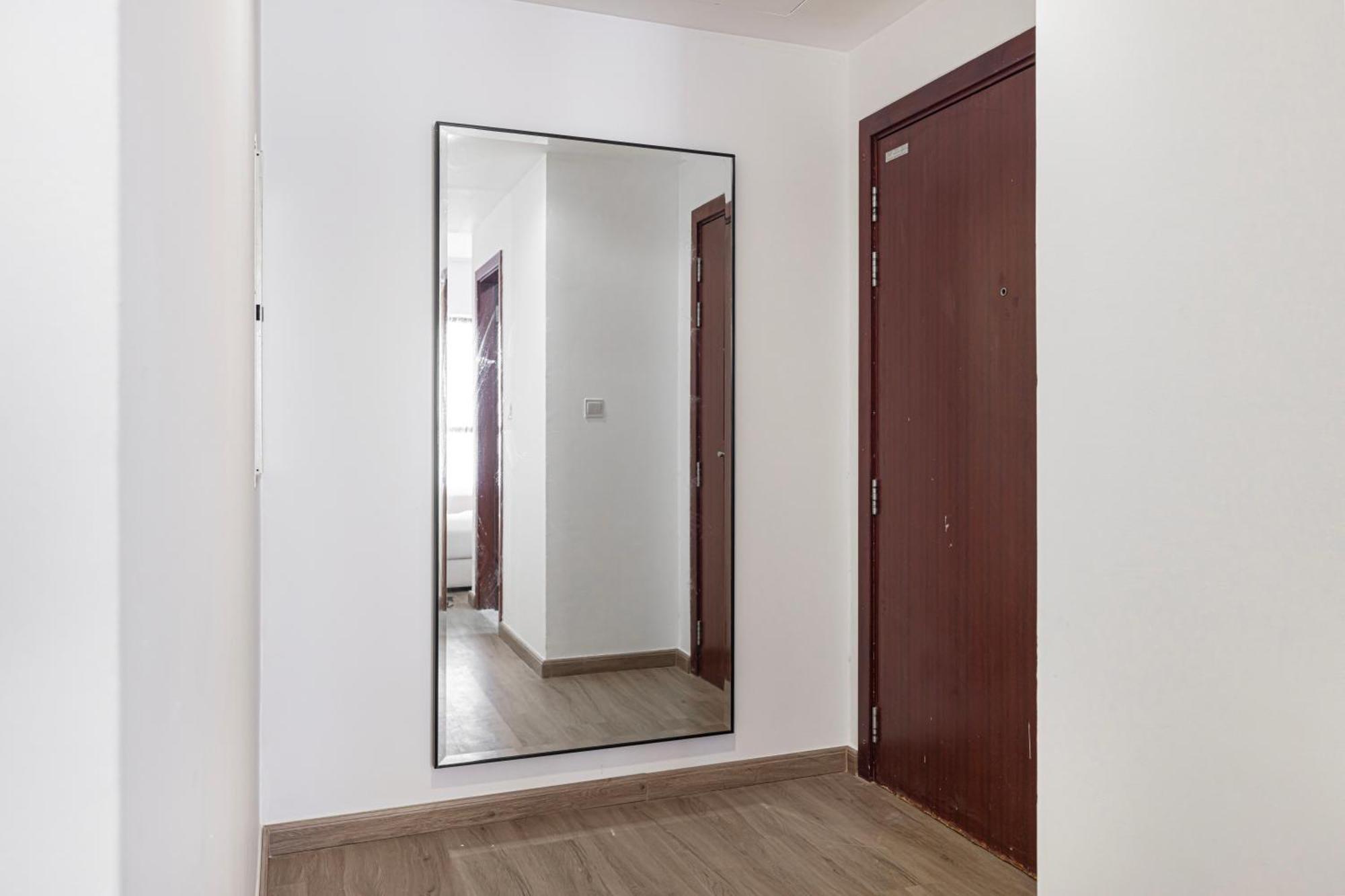 Apartment 2br Close To The - Projector Nights Dubai
